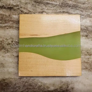Juego de posavasos rústico de alta calidad de cuatro, junta de madera epoxi verde claro con textura cuadrada, almohadillas de protección de logotipo personalizado - Product Image 2
