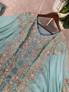 Conjunto de Salwar Kameez de 3 Piezas en Faux Georgette para Mujer, con Bordado Floral, Top Shrug y Pantalones Palazzo, para Bodas y Fiestas - Product Image 4
