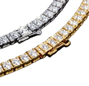 Collier Chaîne Tennis Luxe Givré en Argent Sterling 925 / Acier Inoxydable Moissanite Géométrique Hip Hop Bijoux Unisexe 6mm - Product Image 1