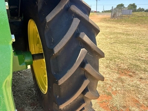 Tracteur utilitaire 6R 195 en excellent état à vendre - Product Image 4
