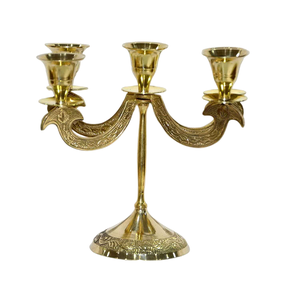 Porte-bougie de luxe en laiton à 7 bras, fait main, motif floral audacieux, impression en relief |   Église décorative pour mariage |   Fournisseur direct d'usine - Product Image 5