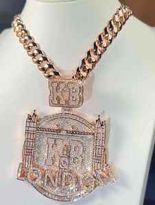 KAB LONDON Pendentif Bouclier en Argent Plaqué 925 avec Moissanite, Breloque de Luxe Thème Argent, Unisexe, Usage Quotidien - Product Image 1