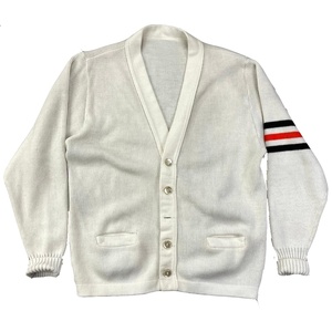 เสื้อสเวตเตอร์ถักแขนยาวคอวีสำหรับผู้หญิงอ้วนสไตล์ใหม่เสื้อสเวตเตอร์แนวย้อนยุคใส่สบายๆสไตล์ใหม่ - Product Image 1