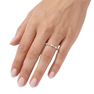 Bague de mariage minimaliste en or massif 10K 14K avec diamants de laboratoire taille marquise et ronds, et bague tendance en moissanite – Vente en gros - Product Image 6