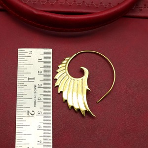 Artesanía en Metal, Pendientes de Latón con Logotipo Personalizado, Pendientes de Latón Personalizados, Pendientes de Latón con Acabado Liso, Artesanía en Metal Directo de Fábrica - Product Image 2