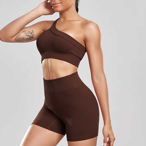 Ensemble de yoga 2 pièces marron asymétrique à une épaule, short taille haute, design découpé, sans couture, en Spandex et Polyester, tenue de sport - Product Image 5