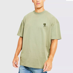 เสื้อยืดโอเวอร์ไซส์พรีเมียมสำหรับผู้ชาย ทรงหลวม ระบายอากาศได้ดี ผลิตจากผ้าฝ้าย เหมาะสำหรับใส่ลำลองในฤดูร้อน สไตล์สตรีทแฟชั่น และสวมใส่สบายทุกวัน - Product Image 1