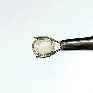 Saphir jaune ovale naturel de 4,95 carats, pierres précieuses en vrac du Sri Lanka pour la fabrication de bijoux et de bagues YSOIN-136 - Product Image 5