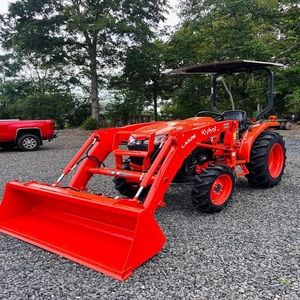 Tractor Agrícola Compacto Kubota L2502HST para Operaciones Diarias en el Campo y Rendimiento Confiable en Propiedades Residenciales - Product Image 3