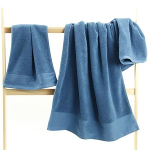 Serviette de Visage Écologique Réutilisable en Coton – Gant de Toilette Doux, Respirant et à Absorption Rapide – Fournisseur en Gros de Coton Couleur Unie - Product Image 4