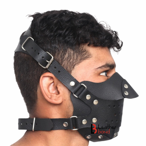 Máscara Facial Transpirable de Cuero Vacuno Genuino con Diseño de Tachuelas para Escenas BDSM - Product Image 4
