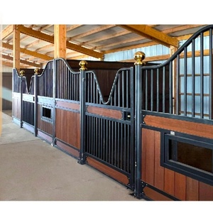 Écuries pour chevaux avec maison intégrée, portes d'écurie à <span class=keywords><strong>vendre</strong></span> / porte avant mobile, matériaux personnalisables - Product Image 2