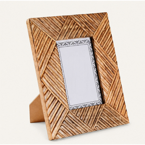 Wholesale Hand-Carved Solid <b>Wooden</b> Photo <b>Frame</b> Geometric Textured Rustic <b>Picture</b> <b>Frame</b> for Tabletop Home Decor OEM Custom Size - Product Image 1