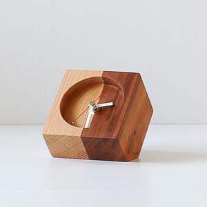 Horloge murale artisanale en bois Art Déco, étanche, pour la décoration de la maison - Product Image 1