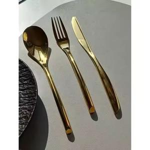 Ensemble de couverts en métal pour table à manger, cuillère et fourchette, pour service de table et cuisine - Product Image 5