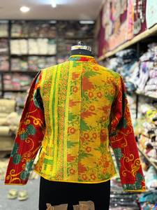เสื้อแจ็คเก็ตผ้าส่าหรีงานแฮนด์เมดแบบควิลท์สั้น ลายดอกไม้โบฮีเมียน ผ้าฝ้าย 100% ระบายอากาศได้ดี คอตั้ง สไตล์วายทูเค สำหรับฤดูหนาว สไตล์ชาติพันธุ์ - Product Image 5