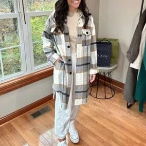 Abrigo de invierno para mujer, chaqueta de manga larga con solapa y doble botonadura, abrigo largo, nueva ropa de abrigo informal holgada y cálida 2025 - Product Image 3