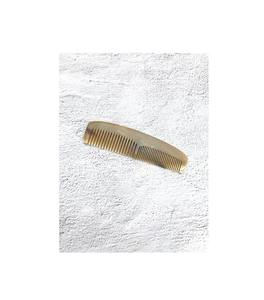 Peine de cuerno hecho a mano de primera calidad para el crecimiento del cabello y masaje del cuero cabelludo, peine natural antiestático para mujeres y hombres, herramienta de peinado para el cuidado de la barba - Product Image 5