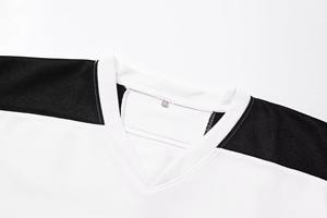 Maillot de hockey sur glace personnalisé 100 % polyester, haute qualité, respirant, anti-humidité, imprimé par transfert thermique, col en V, uniforme - Product Image 4