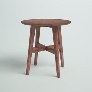 Table d'appoint en bois de style traditionnel, reflétant les techniques artisanales héritées et une construction solide - Product Image 4