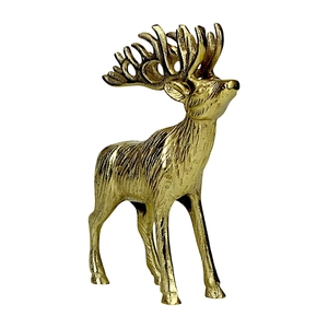 Figurine de renne en or coulé de qualité supérieure - Sculpture de cerf de Noël texturée et détaillée, pièce d'appoint pour les fêtes de luxe - Product Image 5