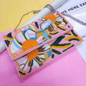 Bolsa de Almacenamiento Colgante Hecha a Mano con Cuentas, Diseño Floral Colorido, Elegante, Multiusos, con Correa de Cadena, Ecológica, Perfecta para Fiestas - Product Image 1