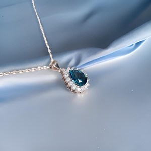 Collar de Plata de Ley con Colgante de Topacio Azul en Forma de Lágrima, Engaste de Bisel, Gema, Hecho a Mano, Joyería para Niños y Mujeres, Venta al por Mayor - Product Image 3