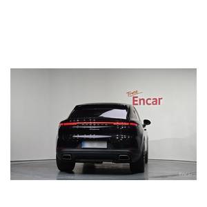 Porsche Cayenne 3.0 Coupé 2024, 46,883 km, Volante a la Izquierda, Caja de Cambios Automática, Asientos de Cuero con Cámara Trasera - Product Image 4