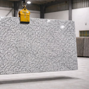 Losas de Granito Blanco P de la Mejor Calidad de la India para Cocina y Baño, Decoración de Paredes de Villas y Hospitales, Exportación a Granel desde India - Product Image 3