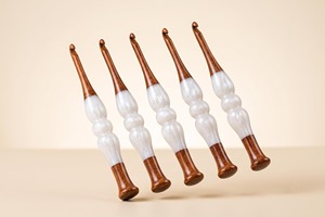 Designer Simple Wooden Resin <b>Crochet</b> <b>Hook</b> Handcrafted Ergonomic <b>Crochet</b> Needle Polished Resin Handle Thickness - Product Image 2