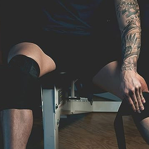 Support de coude réglable et respirant pour la musculation, unisexe, en spandex et polyester, fermeture auto-agrippante - Product Image 4