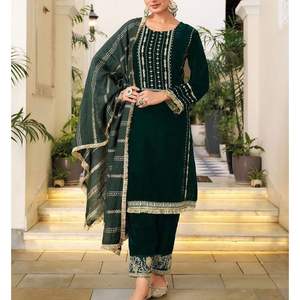 ชุดงานปักกำมะหยี่ลายพื้นสีเขียว dupatta - Product Image 1