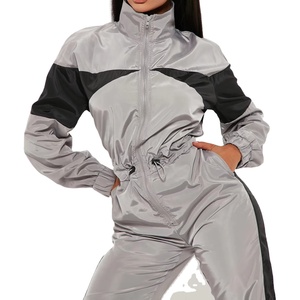Coupe-vent réversible personnalisé avec logo imprimé, respirant, antibactérien, écologique, imperméable, pour la maternité, style streetwear - Product Image 3
