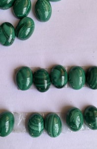 Cabochons en malachite 14x10, taille ovale, pour la création de bijoux - Product Image 3