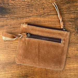 Portefeuille pour femmes de haute qualité vintage en cuir véritable avec fermeture éclair Porte-monnaie Meilleure vente personnalisé Botte Stitch en cuir suédé Mini - Product Image 6