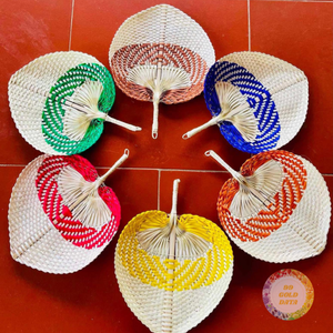 Abanico de Bambú Natural Hecho a Mano con Logotipo Personalizado / Abanicos Grandes para Bodas / Mini Abanicos de Paja Boho para Decoración del Hogar, Recuerdos de Boda, Regalo, Llavero - Product Image 6