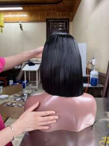 Hot 2024 Highlight Court Bob Perruque Style Vietnamien Premium Cheveux Raides Partie Moyenne Dentelle Perruque Femmes Aspect Naturel - Product Image 4