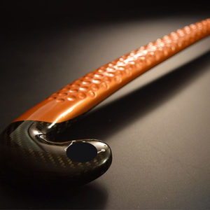 Bâton de hockey sur gazon professionnel de haute qualité - Logo/taille/poids personnalisables - Équipement sportif pour enfants et jeunes - Product Image 6