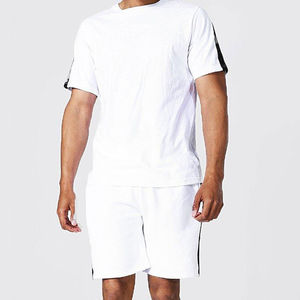 Ensemble T-shirt et short d'été pour homme, séchage rapide, streetwear, couleurs et tailles personnalisables pour homme/femme/unisexe - Product Image 6