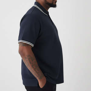 Chemise Homme Manches Courtes Anti-Plis en Toile Bleu Marine de Haute Qualité OEM, Personnalisable avec Impression Numérique et Boutons - Product Image 2