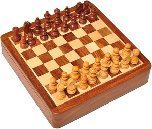 Jeu d'échecs rond en bois de 9 pouces avec tiroir et pièces magnétiques en bois de Sheesham, diamètre 9 pouces, pour les plus de 13 ans - Product Image 1