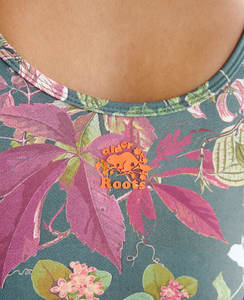 Venta al por mayor camisas baratas mujeres Crop Top camiseta verano camisa manga corta mujeres transpirable camiseta - Product Image 4