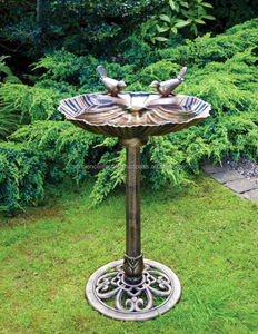 Bain d'oiseaux en métal pour jardin extérieur, design robuste, finition résistante aux intempéries, parfait pour embellir le paysage et attirer les oiseaux - Product Image 2