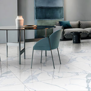 Azulejos de porcelana Premium Glacier 600x1200 de gran formato, color blanco hielo, para paredes de edificios comerciales y proyectos hoteleros. - Product Image 1