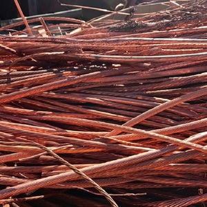 Déchets de fil de cuivre pur et propre 99,99 % – Matériau de haute qualité pour le recyclage industriel des systèmes électriques et des lignes de production - Product Image 1