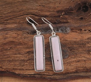 Pendientes Colgantes de Plata de Ley 925 con Ópalo Rosa, Piedra Preciosa Natural, Barra Rectangular Larga, para Compromiso, Aniversario, Lujo, Venta al por Mayor - Product Image 1