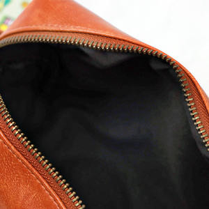 Neceser de cuero PU multifuncional para hombre, bolsa de maquillaje, estuche de belleza, para viajes de negocios, en venta. - Product Image 4