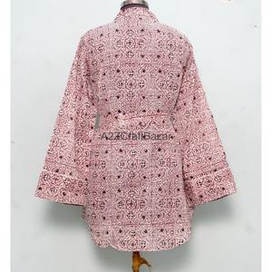 เสื้อเชิ้ตยาวทรงกิโมโนพิมพ์ลายดอกไม้ ผ้าฝ้ายแท้ 100% สำหรับผู้หญิง ทรงเข้ารูป คอวี แขนสามส่วน ติดกระดุม ซักได้ ความยาวครึ่งน่อง เปิดด้านหน้า - Product Image 6