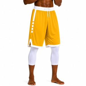Shorts de basket-ball personnalisés pour hommes, jaunes et blancs à rayures, séchage rapide, shorts de sport respirants pour l'entraînement athlétique. - Product Image 1