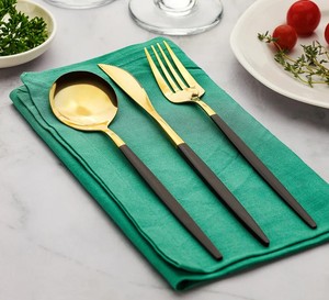 Juego de cubiertos de lujo con un diseño elegante y suave, perfecto para cenas festivas, restaurantes de hotel y cocinas modernas. - Product Image 1